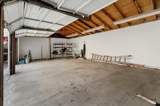 442 AVENUE E, Bayonne, NJ 07002