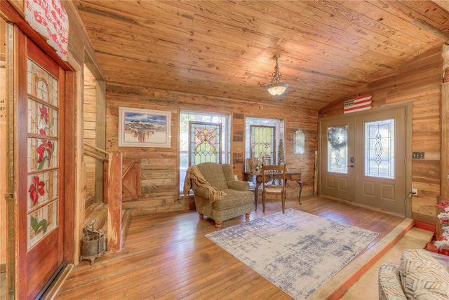 300 L Green Road, Cleveland, TX 77328