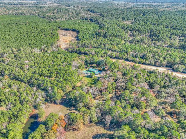 300 L Green Road, Cleveland, TX 77328