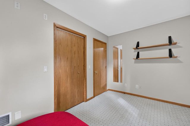 5419 16th STREET, Mount Pleasant, WI 53406