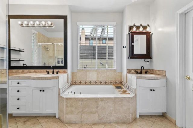 3443 Adams St, Carlsbad, CA 92008
