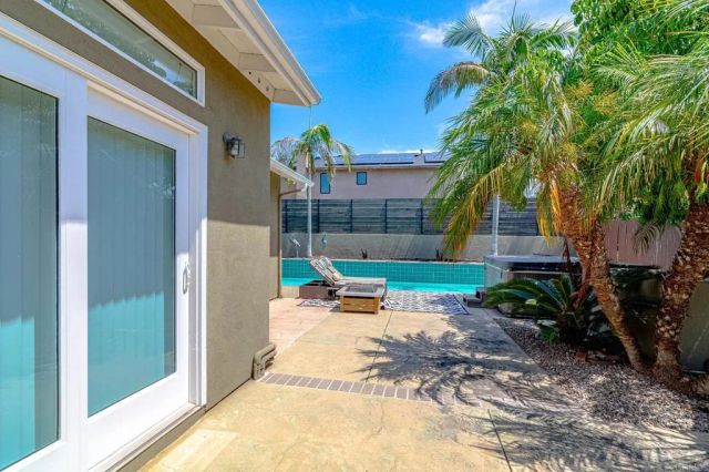 3443 Adams St, Carlsbad, CA 92008