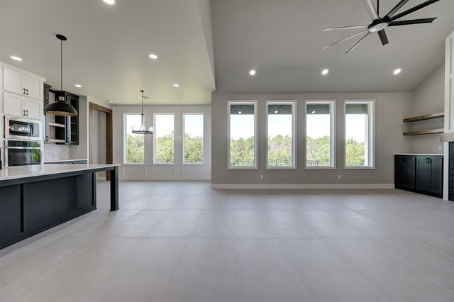 15521 Aparados Way, Edmond, OK 73013