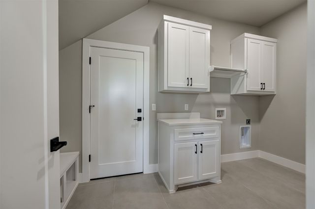 15521 Aparados Way, Edmond, OK 73013