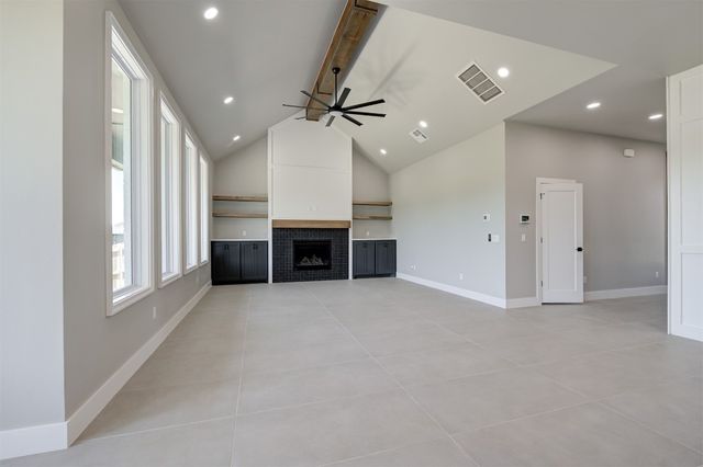 15521 Aparados Way, Edmond, OK 73013