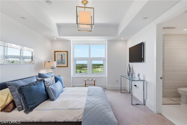 13675 Vanderbilt DR 810, Naples, FL 34110