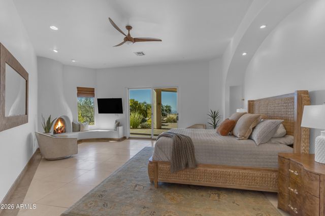 9575 E Ranch Gate Road, Scottsdale, AZ 85255