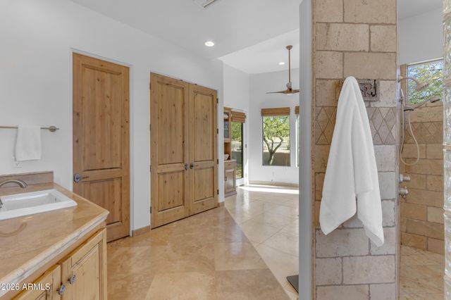 9575 E Ranch Gate Road, Scottsdale, AZ 85255