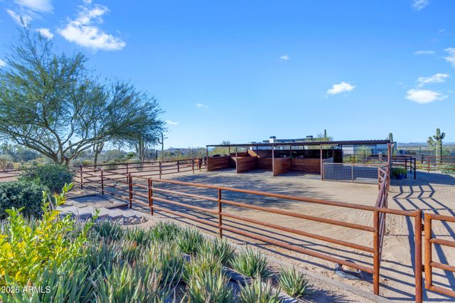 9575 E Ranch Gate Road, Scottsdale, AZ 85255