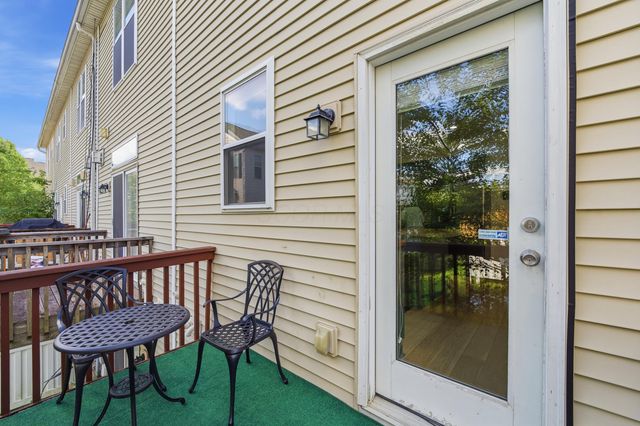 2842 Acarie Drive, Columbus, OH 43219