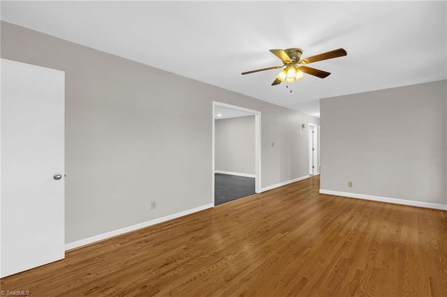 289 Mendenhall Drive, Winston-salem, NC 27127