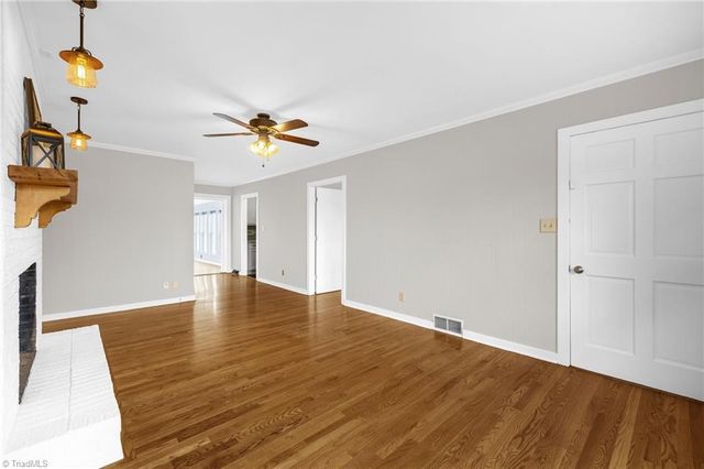 289 Mendenhall Drive, Winston-salem, NC 27127