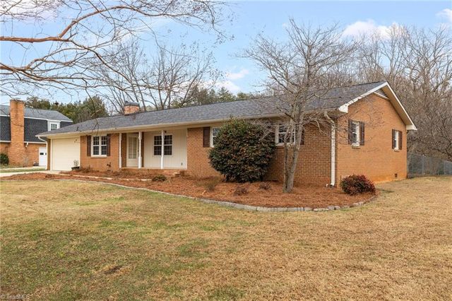 289 Mendenhall Drive, Winston-salem, NC 27127