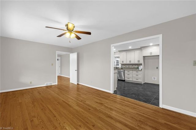 289 Mendenhall Drive, Winston-salem, NC 27127