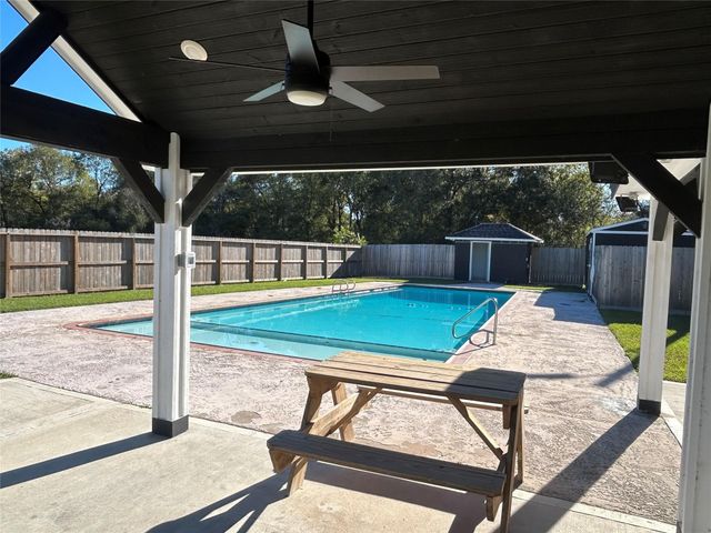 24936 Armagh Street, Hempstead, TX 77445