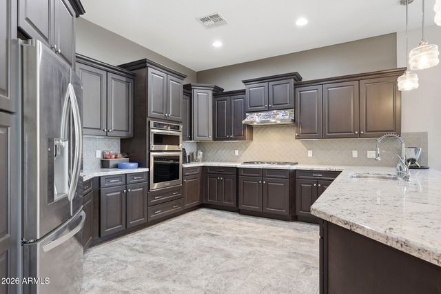 12071 W RED HAWK Drive, Peoria, AZ 85383
