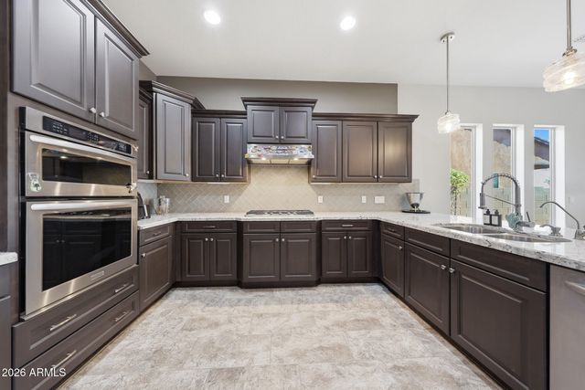 12071 W RED HAWK Drive, Peoria, AZ 85383