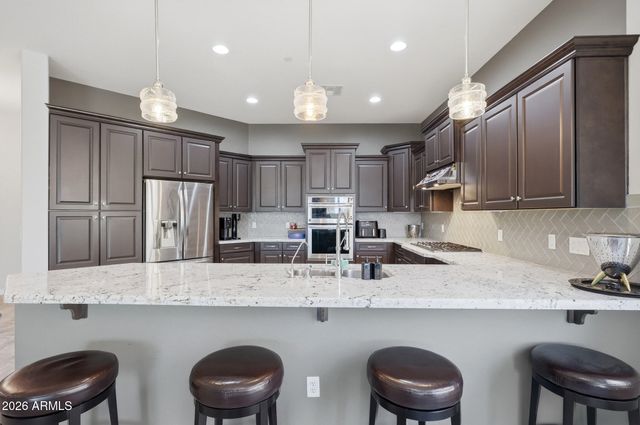 12071 W RED HAWK Drive, Peoria, AZ 85383