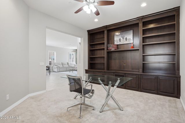 12071 W RED HAWK Drive, Peoria, AZ 85383
