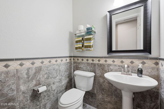 12071 W RED HAWK Drive, Peoria, AZ 85383