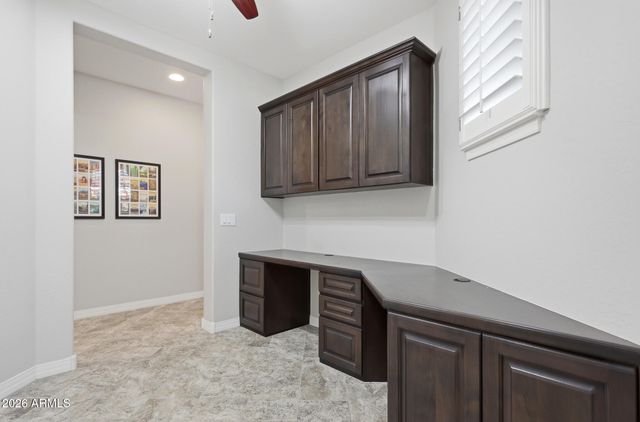 12071 W RED HAWK Drive, Peoria, AZ 85383