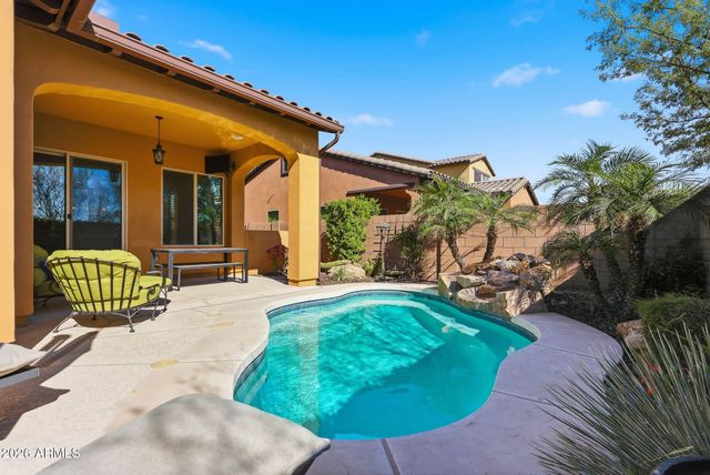 12071 W RED HAWK Drive, Peoria, AZ 85383