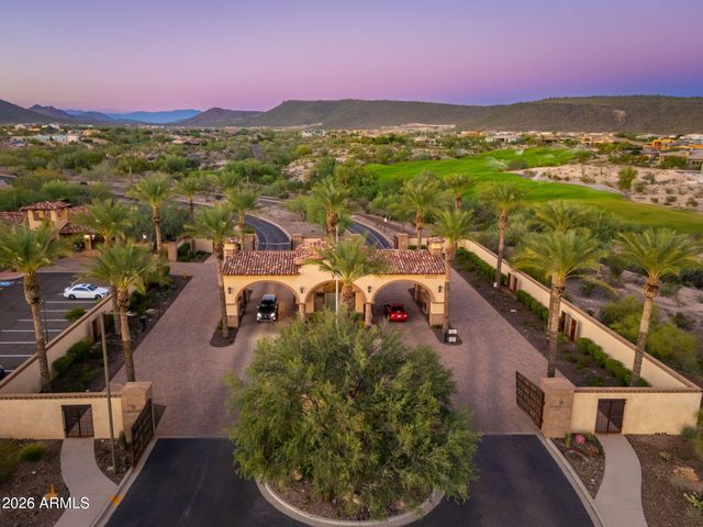 12071 W RED HAWK Drive, Peoria, AZ 85383
