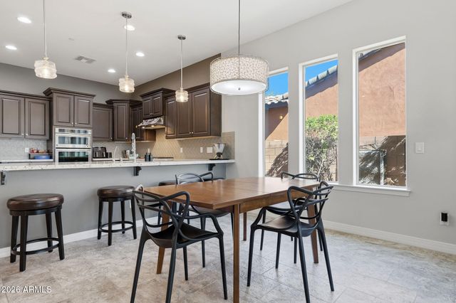 12071 W RED HAWK Drive, Peoria, AZ 85383
