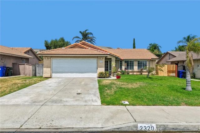 2320 W Sunrise Drive, Rialto, CA 92377