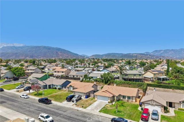 2320 W Sunrise Drive, Rialto, CA 92377