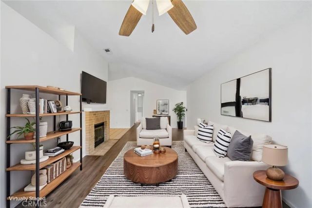 2320 W Sunrise Drive, Rialto, CA 92377
