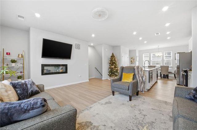 405 Asuza ST, Chesapeake, VA 23323