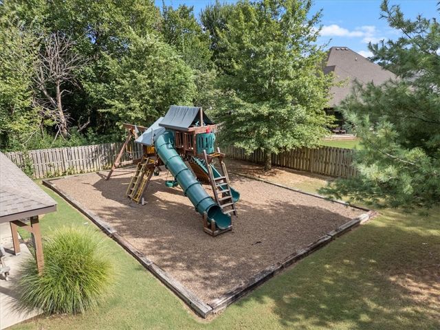 3693 N Dupont Avenue, Fayetteville, AR 72704