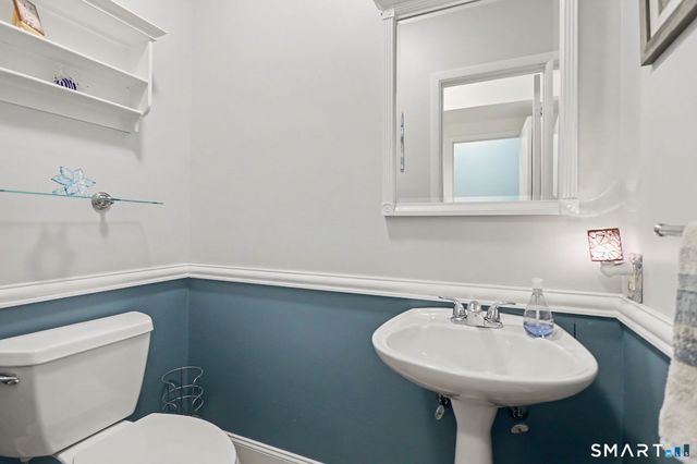 12 Stonehedge Road, Norwalk, CT 06851
