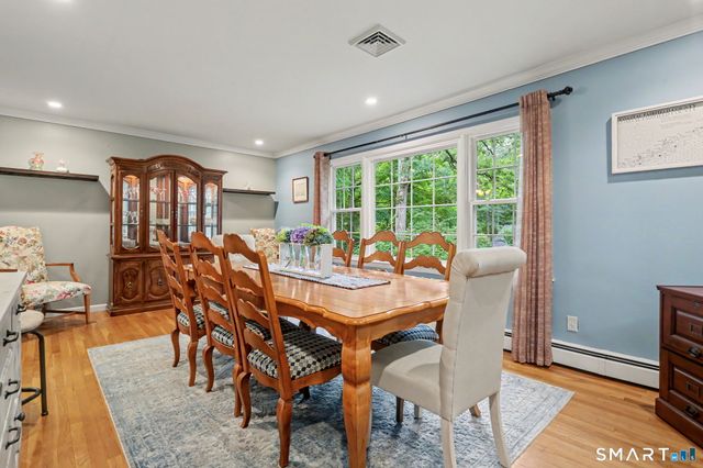 12 Stonehedge Road, Norwalk, CT 06851