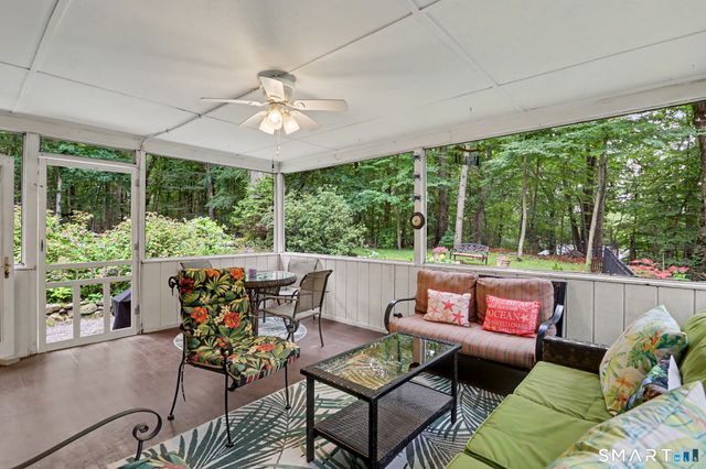 12 Stonehedge Road, Norwalk, CT 06851