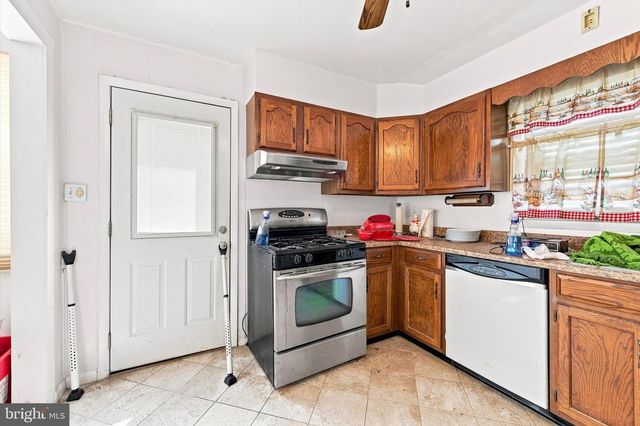230 MARLBOROUGH AVE, Mount Ephraim, NJ 08059
