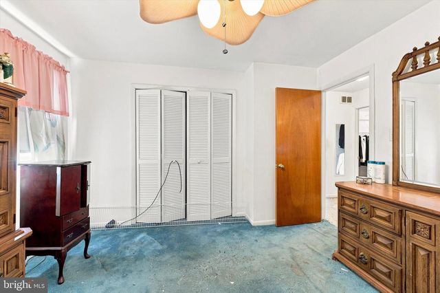 230 MARLBOROUGH AVE, Mount Ephraim, NJ 08059