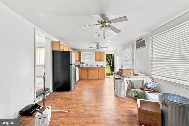 230 MARLBOROUGH AVE, Mount Ephraim, NJ 08059