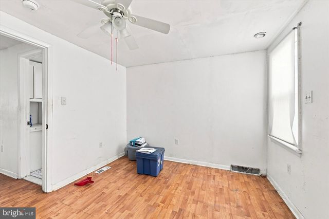 230 MARLBOROUGH AVE, Mount Ephraim, NJ 08059