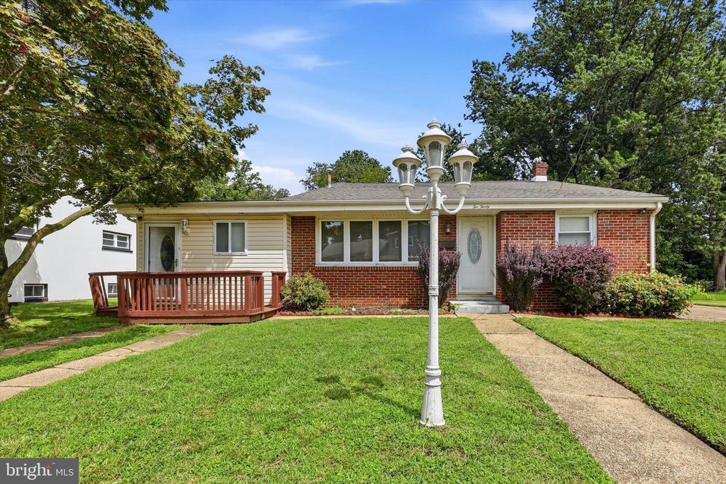 230 MARLBOROUGH AVE, Mount Ephraim, NJ 08059