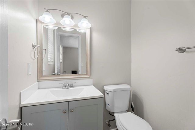10964 BACALL Road W, Jacksonville, FL 32218