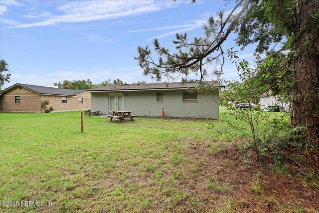 10964 BACALL Road W, Jacksonville, FL 32218