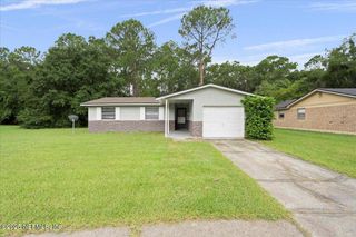 10964 BACALL Road W, Jacksonville, FL 32218