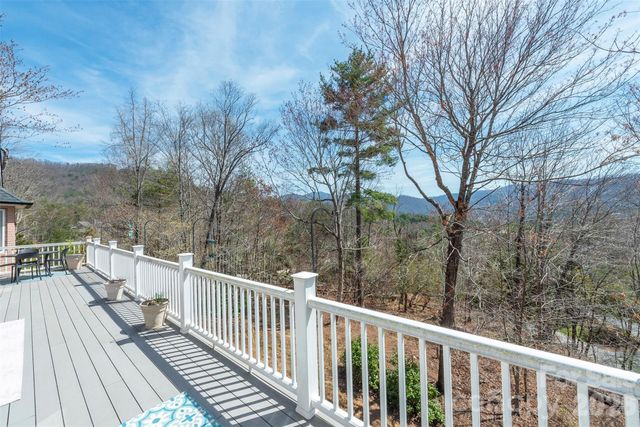 11 High Meadow Drive, Weaverville, NC 28787