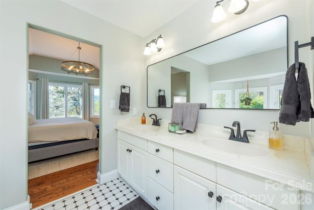 11 High Meadow Drive, Weaverville, NC 28787