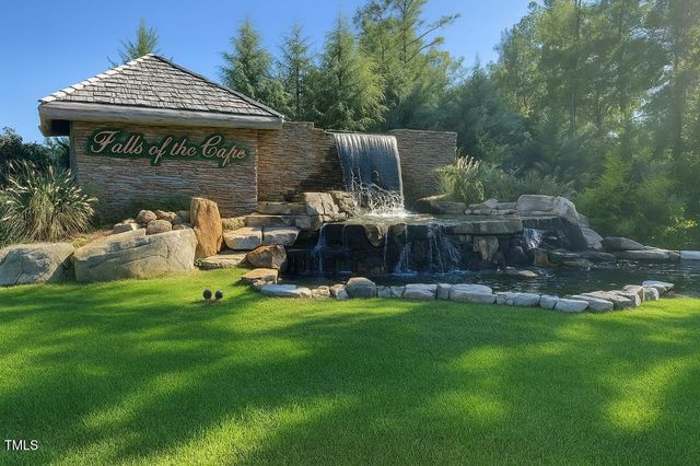 75 Rolling Waters Court, Lillington, NC 27546