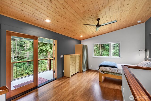 9615 Otso Point Road, Anderson Island, WA 98303