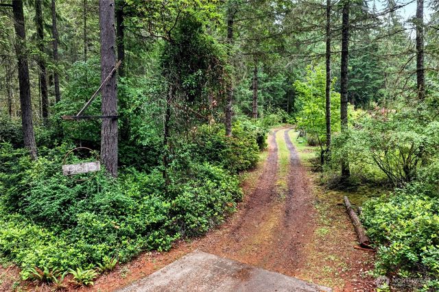 9615 Otso Point Road, Anderson Island, WA 98303