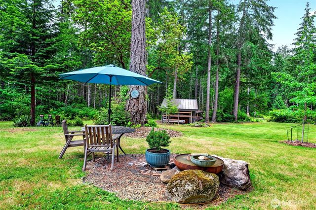 9615 Otso Point Road, Anderson Island, WA 98303